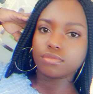 Meet your Posher, Rhea